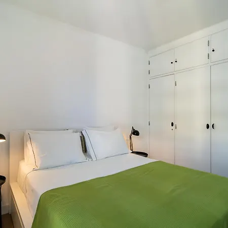 Atlantic Ocean View Firstline Apartman